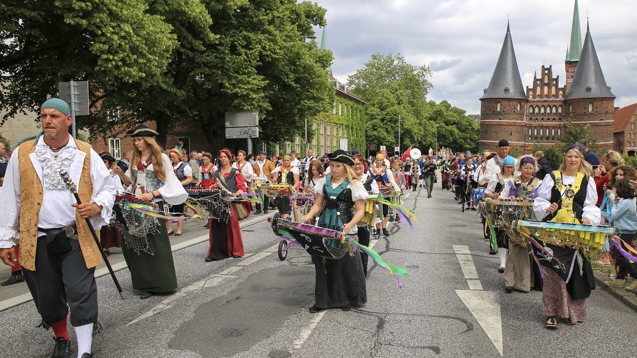 Lübecks Freibeutermukke - 169. Volksfestzug Lübeck 2017 - 4K/UHD