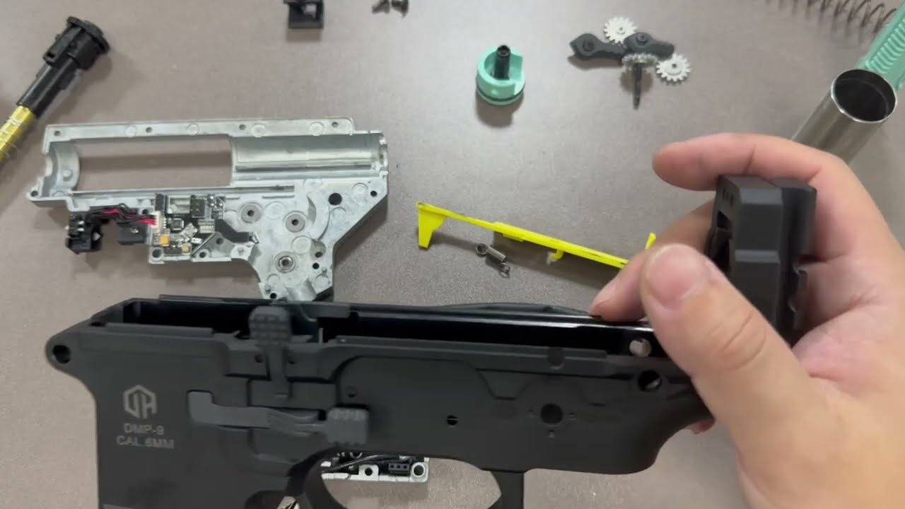 Double Eagle DMP9 disassembly overview