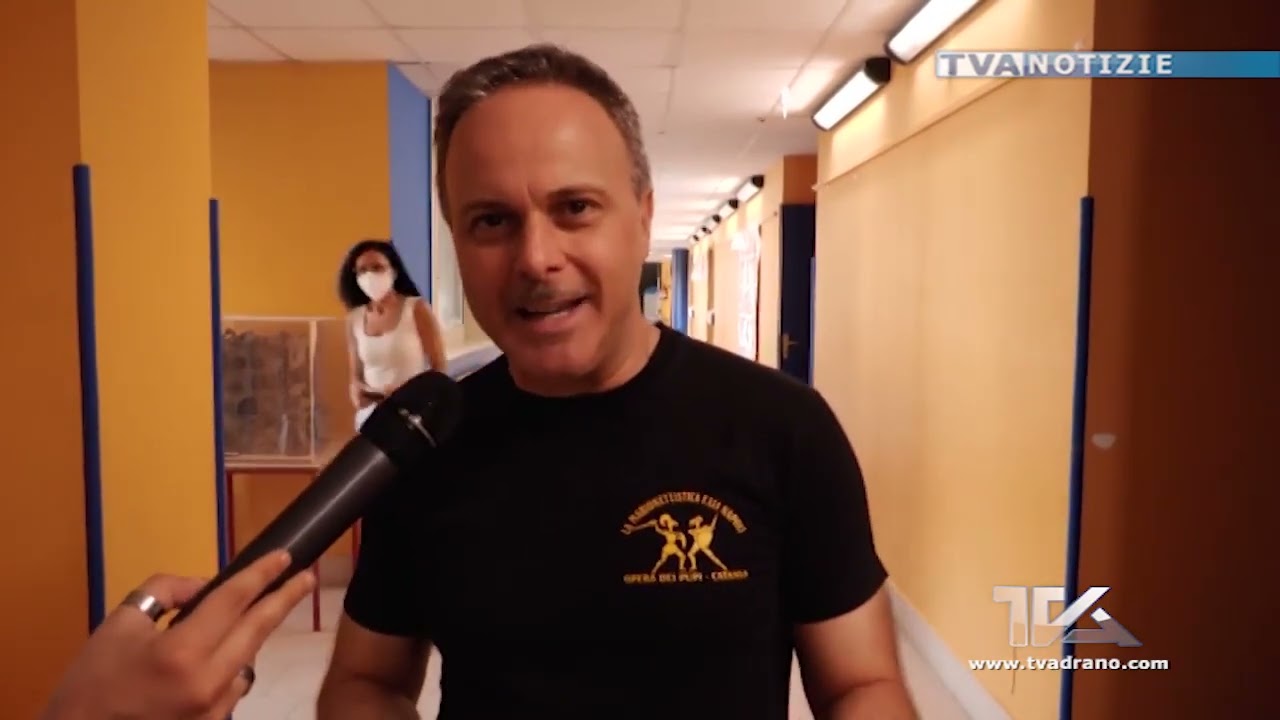 Adrano. Al 1° circolo didattico spettacolo dei “Pupi Viventi