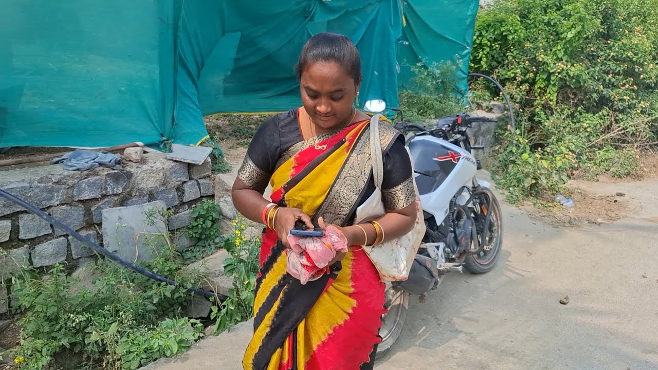 మా అన్నయ్య వాళ్ళ కూతురుది పుట్టినరోజు ఉందని సెలబ్రేషన్ కి వినుకొండ వెళ్తున్నాను