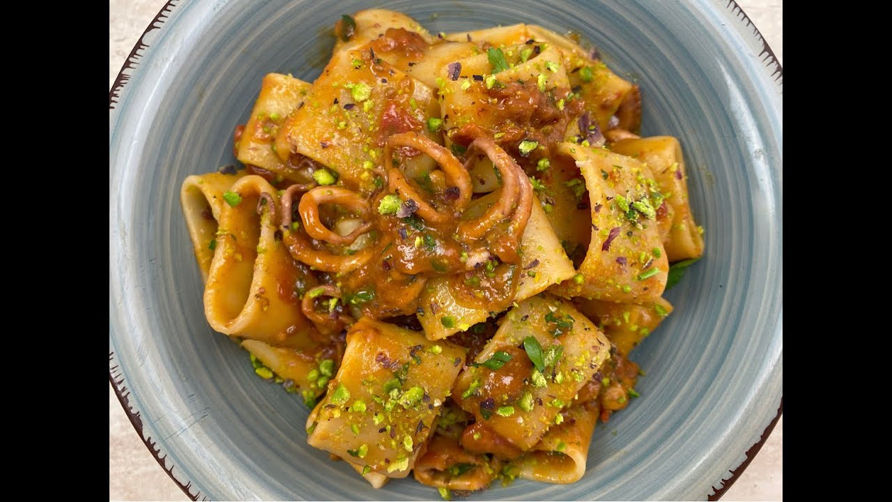 RAGÙ DI #MOSCARDINI 🐙 IN 30 MINUTI!  * ricetta per condire la pasta* #CUCINANDOMELAGODO