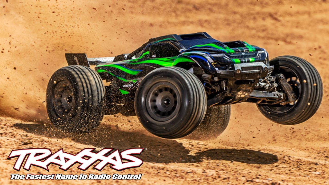 Traxxas Mini XRT с обновленным кузовом