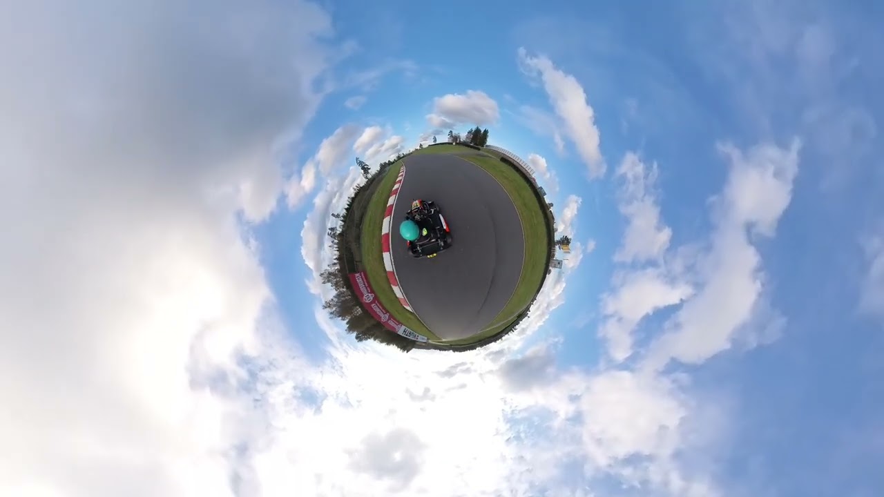 Noen annerledes runder rundt gokartbanen på Rudskogen...