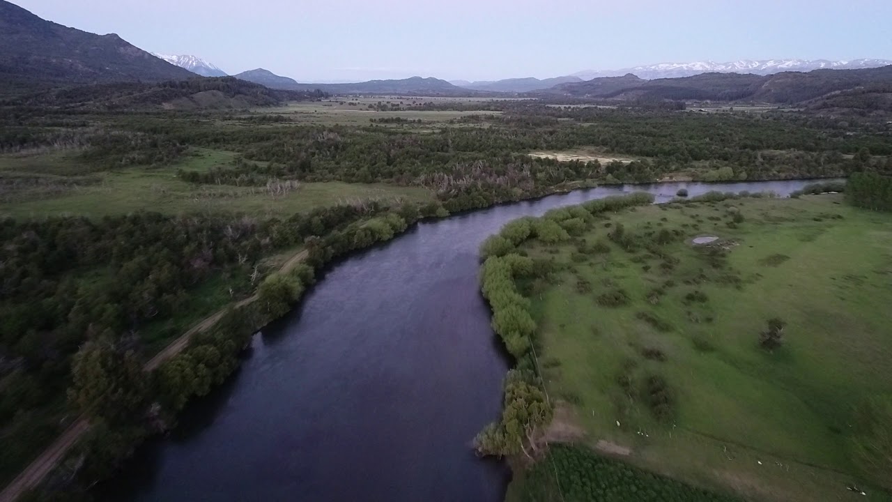 Villa Lago Rivadavia, Cholila, Chubut, Argentina.