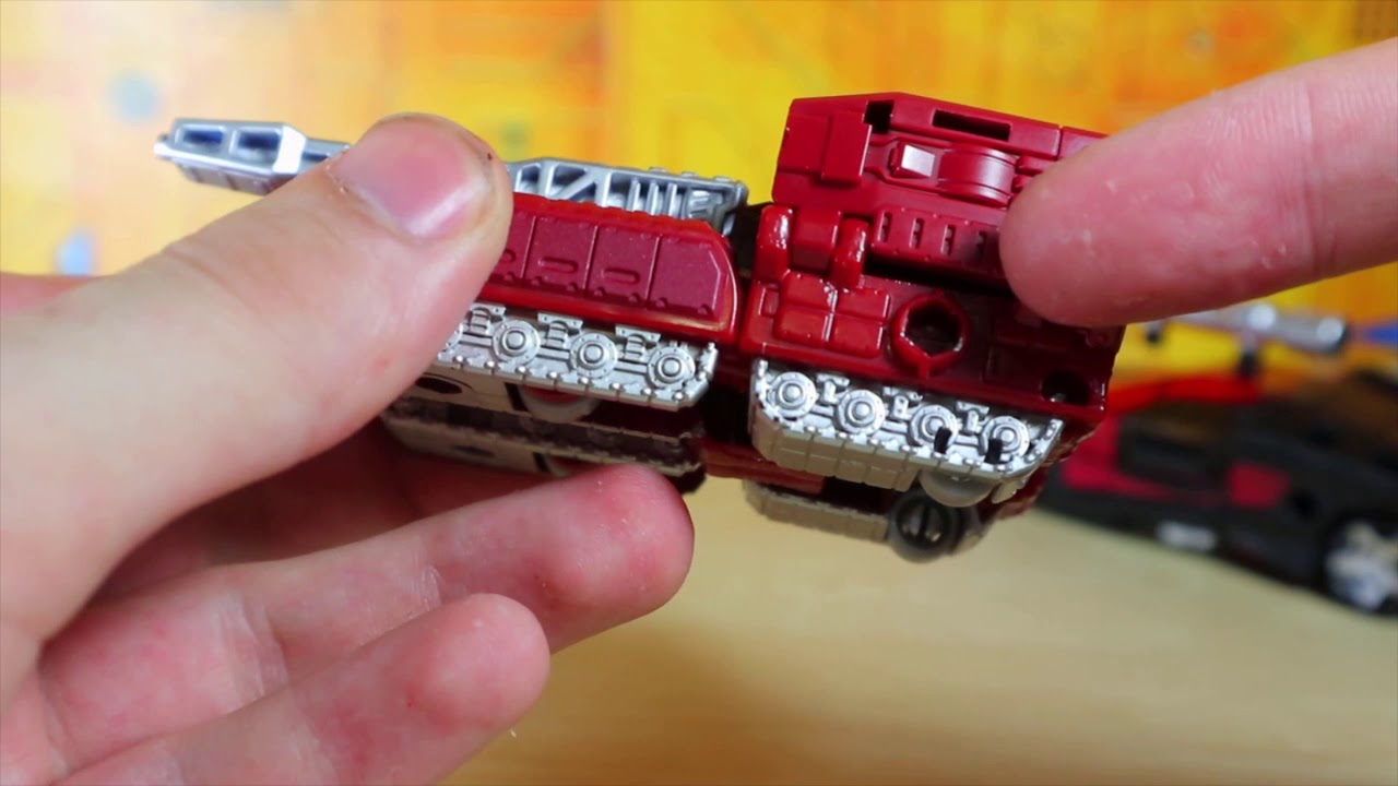 Buyer Beware: Transformers Generations Siege Autobot Alphastrike Counterforce
