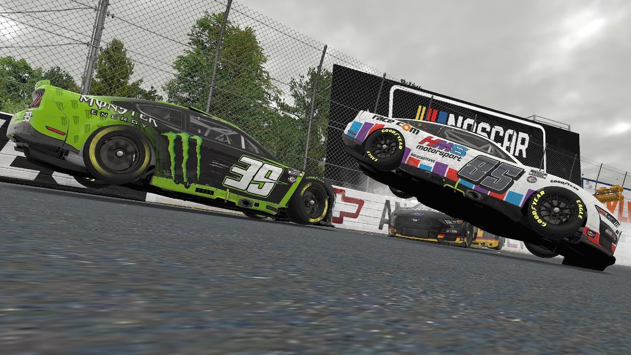 iRacing - NASCAR - New Hampshire - Crash Compilation
