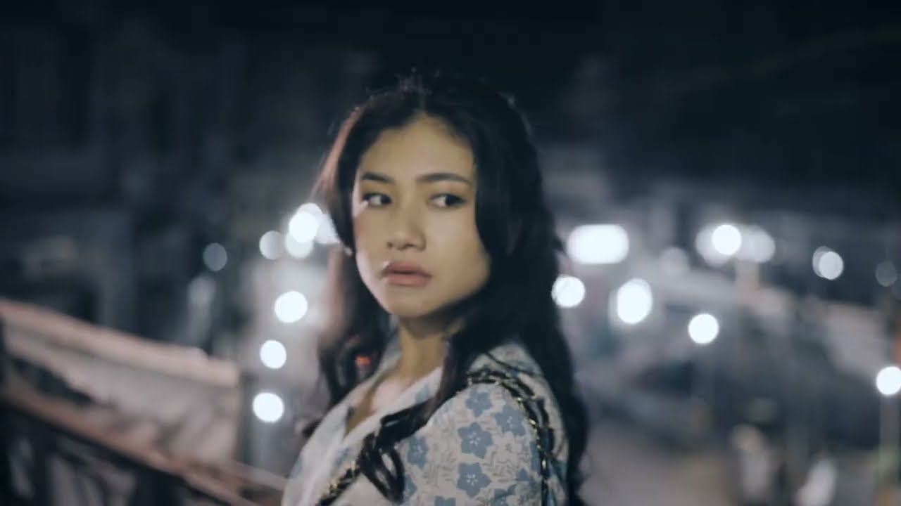 The Radio - Valmawi (Alice a Blue Bird OST)