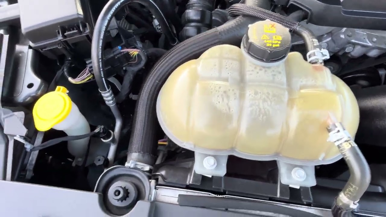 Подкапотное пространство Ford Mustang (C1722) 2016 года