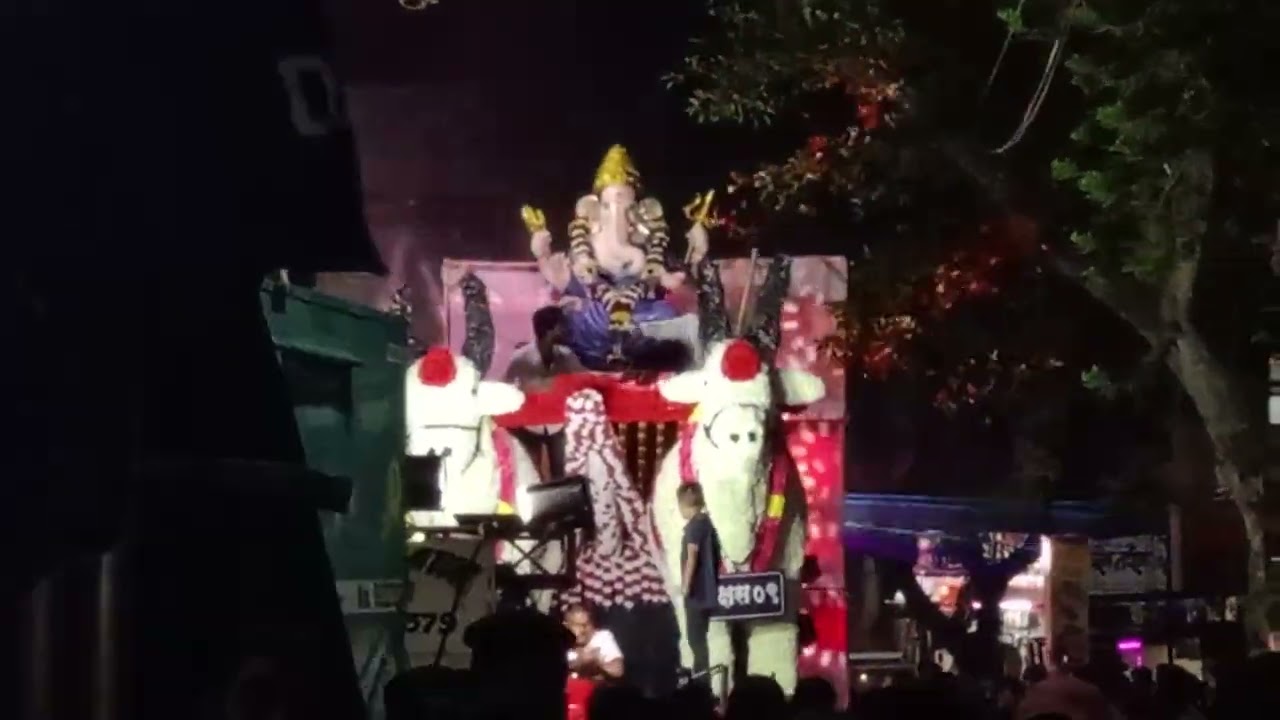 Pune Ganpati DJ Sound That Made Everyone Dance 💃 #PuneGanpati #GanpatiVibes
