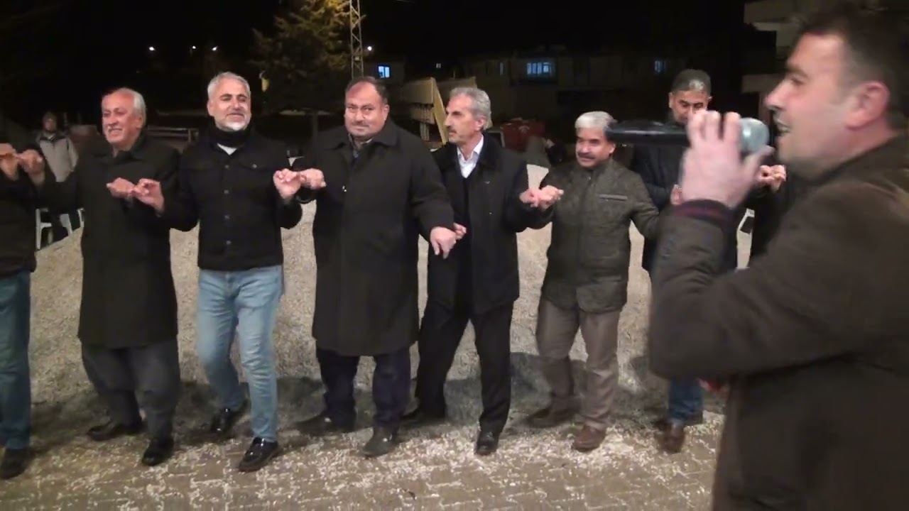 KILINÇ KAMERA GRUP SEYHAN MAMADİK KÖYÜNDE YANBAĞLAMA  (KONUK SANATÇI SÖĞÜTLÜ MIÇEY)