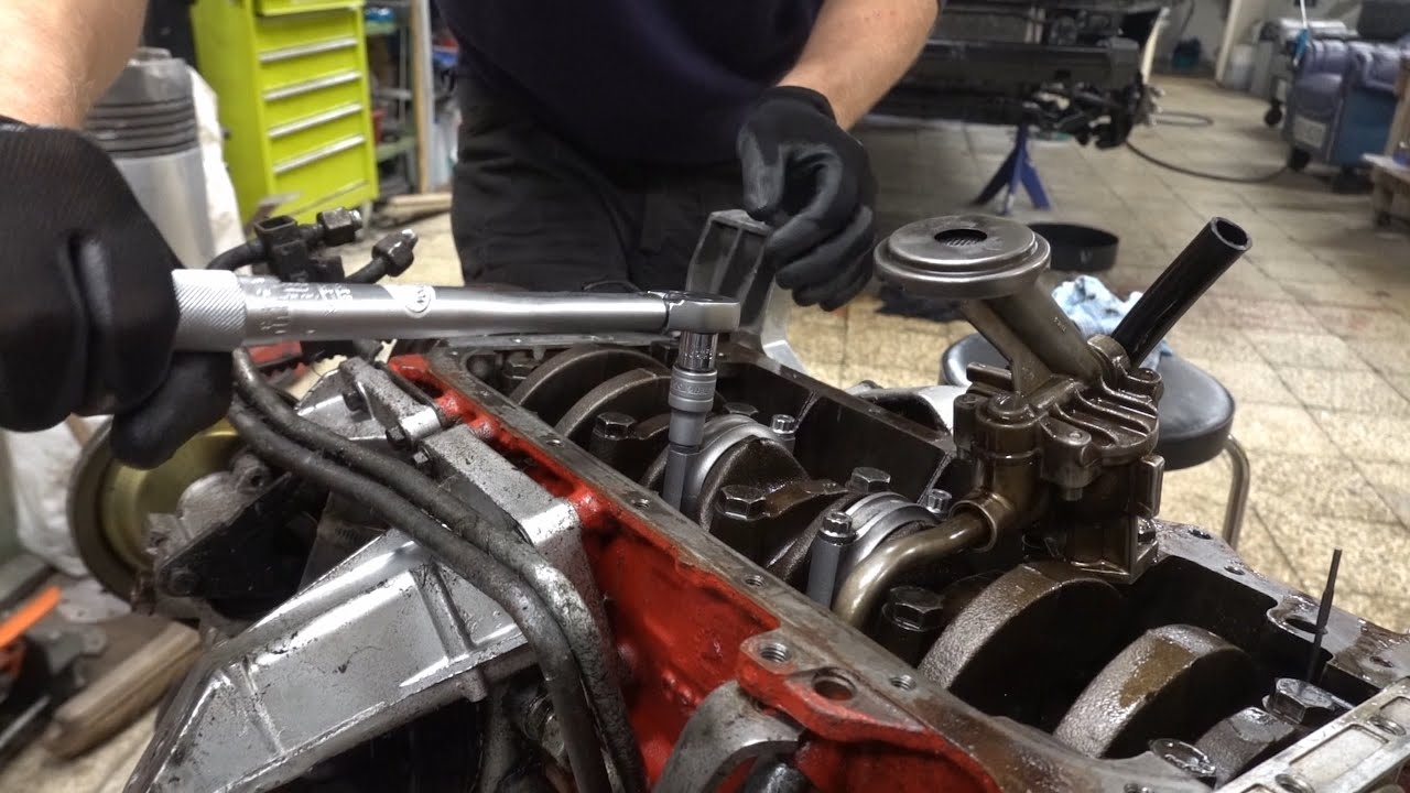 VIERAISSA | Teron Volvo 740 turbo PART2 | Moottori nippuun | Maxpeedingrods