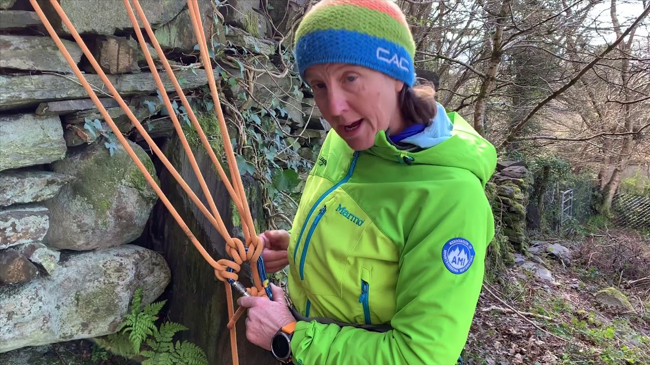 Belay building with multiple anchor points