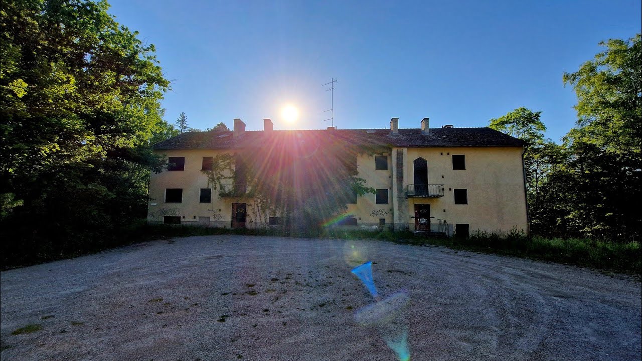Vanhoja hylättyjä kaivostyöläisten kerrostaloja-Old abandoned miners' apartment buildings 2024