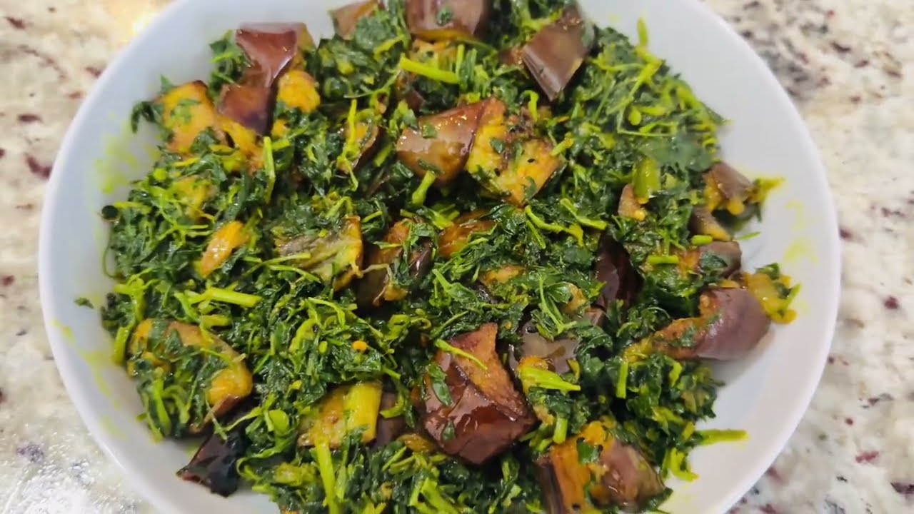 বেগুন দিয়ে মেথি শাক(Methi Shak With Eggplant Recipe)#enjoy #cooking 