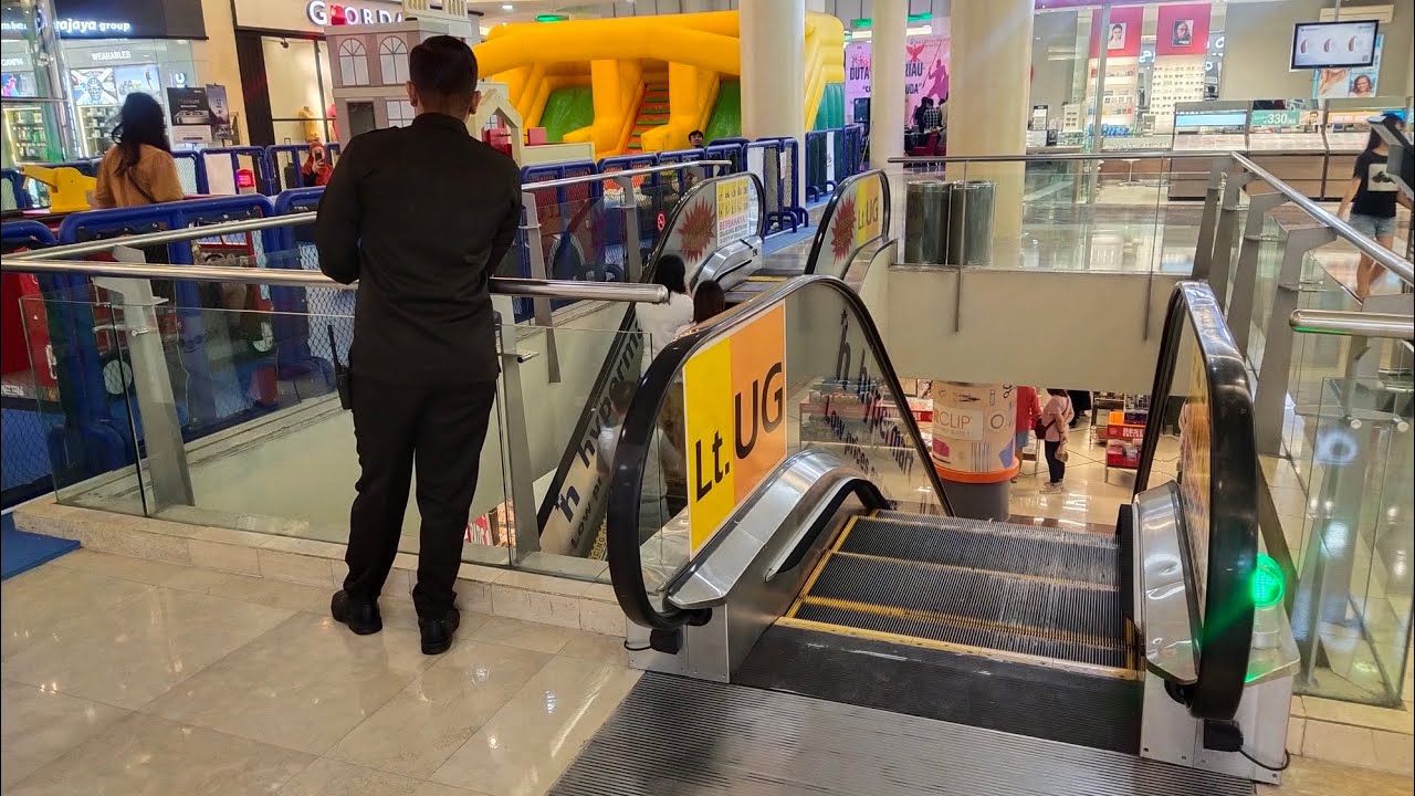 Guangri Escalator - Mal Ciputra Seraya Pekanbaru (UG-LG)