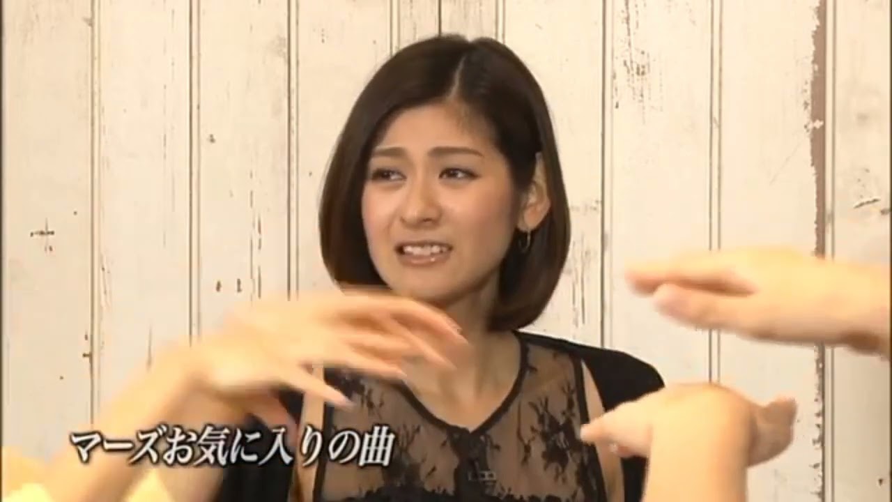 Sera Myu members at a meeting ( sera Myu petite etrangere2014)
