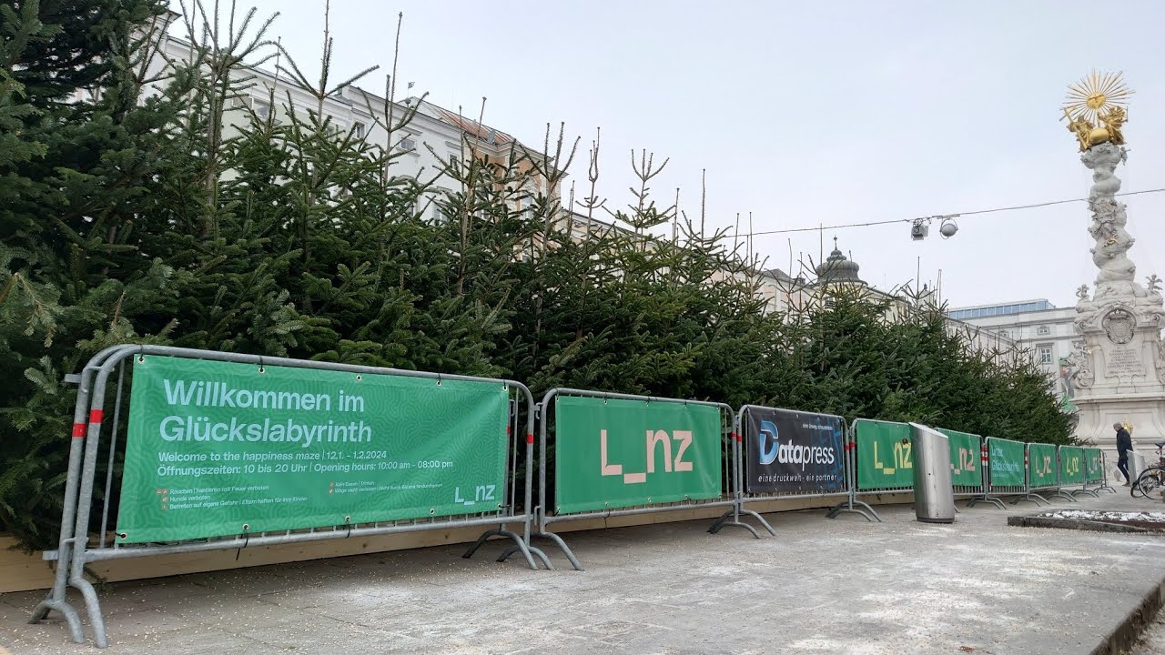 Neues aus Linz 12: Glückslabyrinth am Hauptplatz
