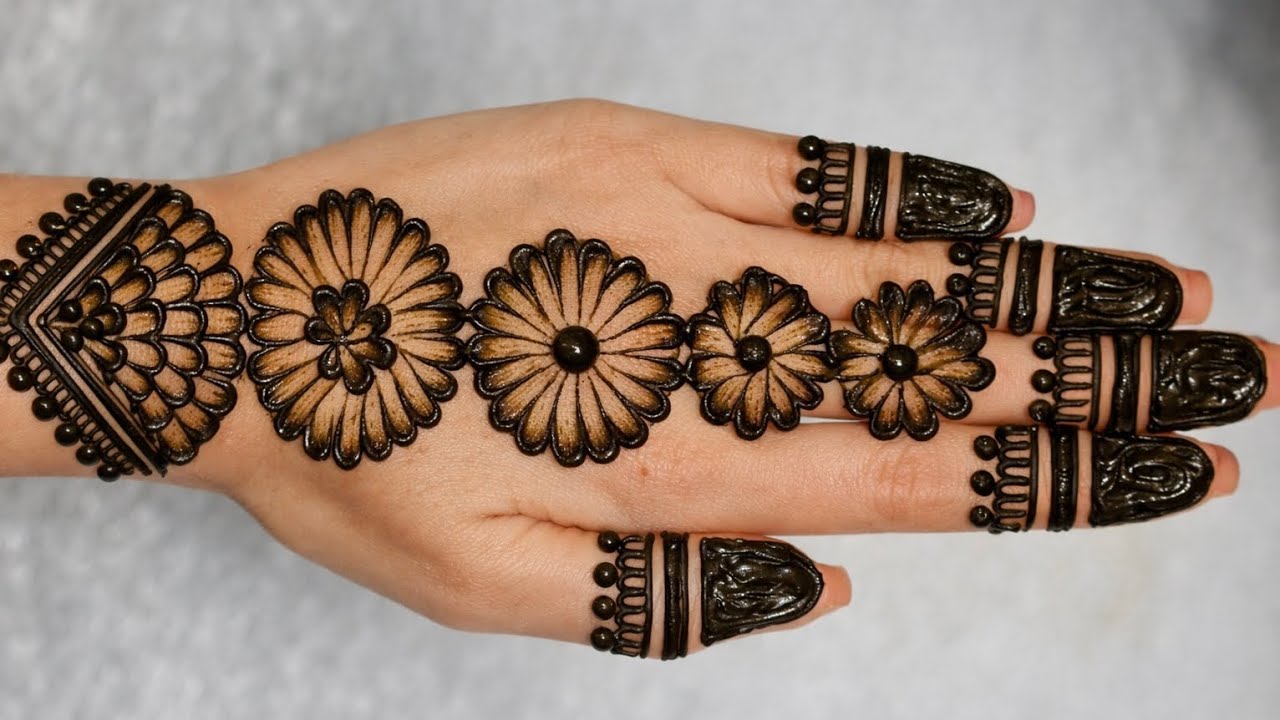 New stylish mehndi design/new mehndi design #viralvideo #creativehenna #like#subscribe #support 