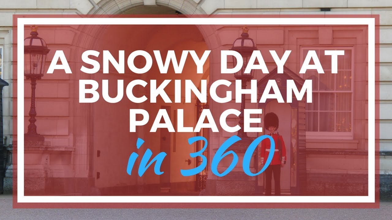 Buckingham Palace, London, UK 360 degree video in the snow