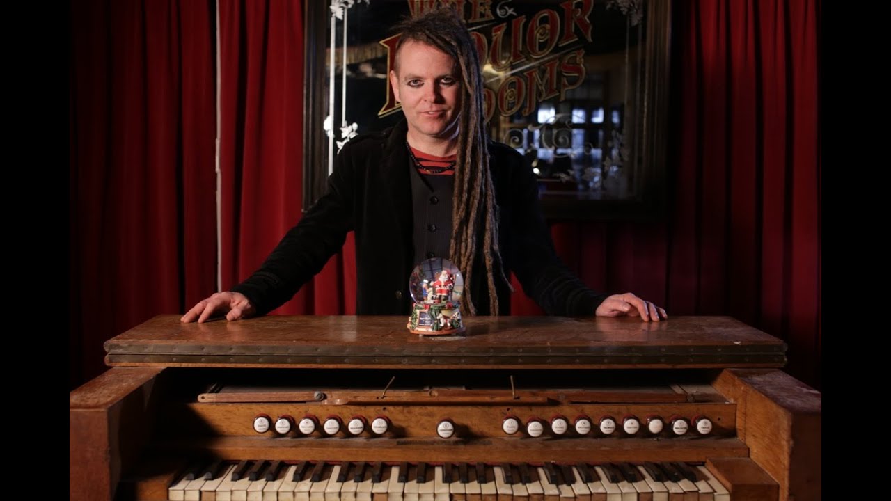 Duke Special | It's Clichéd to be Cynical About Christmas | THE WORKS | RTÉ One