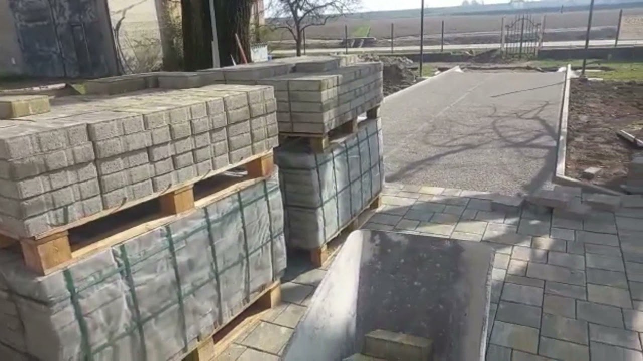 Pavimentazione esterna a San Felice sul Panaro (MO)