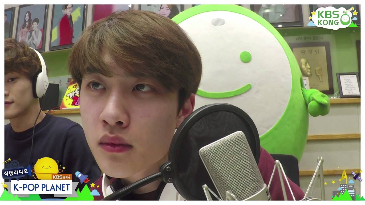 직캠 라디오 케이팝 플래닛 DJ되다 : 디오 D.O. CAM / 150503[K-POP PLANET_ENG SUB]