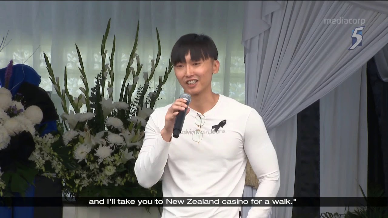 Actor Aloysius Pang given final military send-off