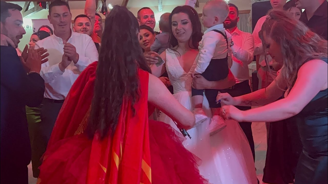 SVADBENO SHOW / KRIVA PALANKA - SANJA ZDJELAR 🎻❤️🇲🇰
