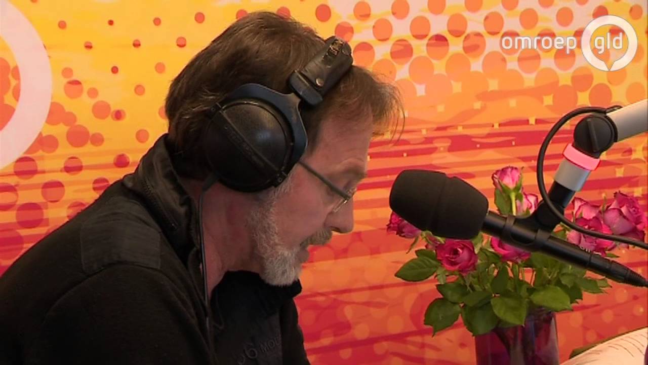 Presentator Peter van den Hout neemt met weemoed afscheid van Radio Gelderland