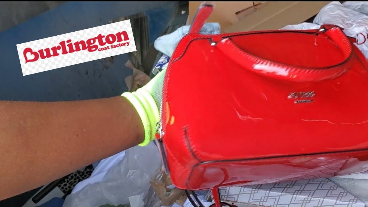 DUMPSTER DIVING | I GOT CAUGHT AND YOU WON'T BELIEVE WHAT HAPPENED!!!