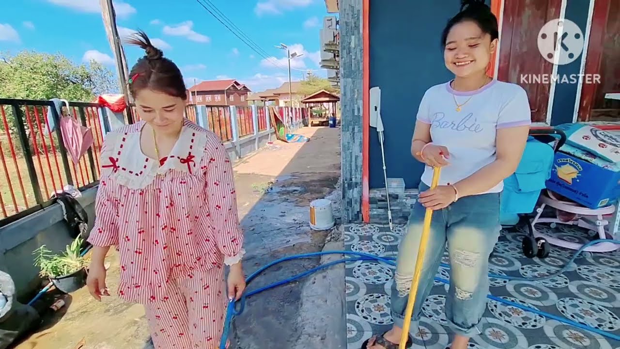 วันนี้เพื่อนดีใจล้างบ้านน้ำท่วมเลยจ้า