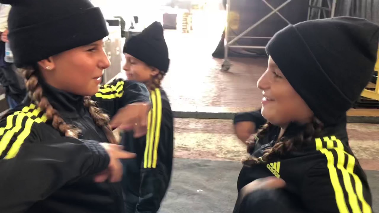 Con mis grupos de Bailando Con clase en el Top Más Dance