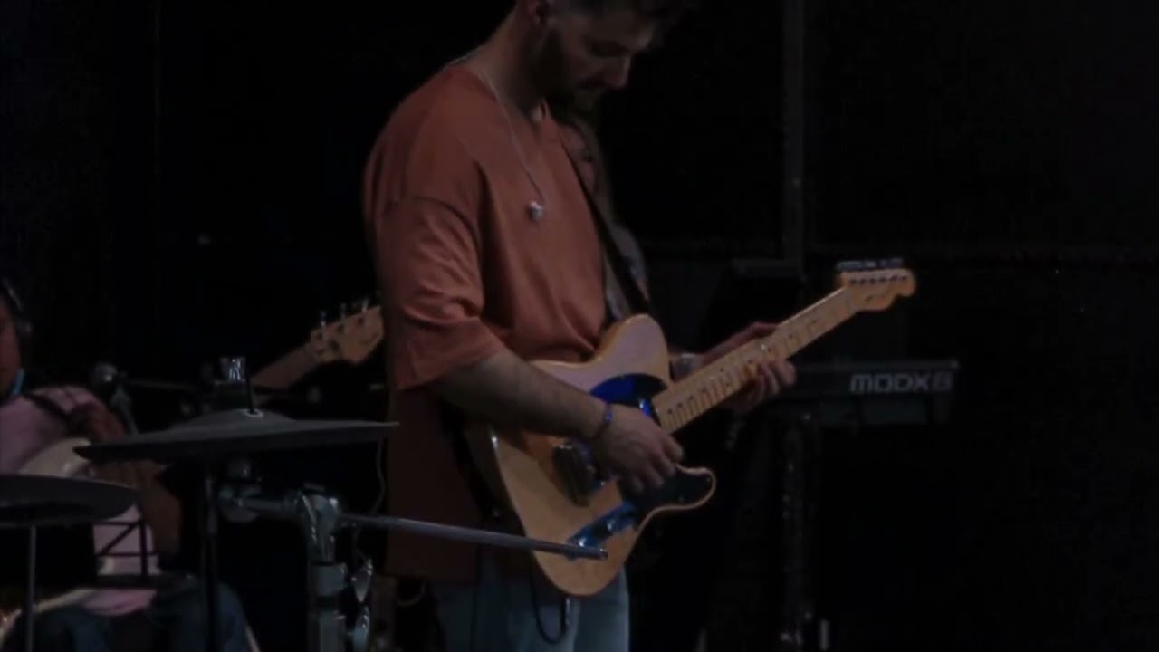 AXEL CIAMA- Shelter (acoustic guitar)