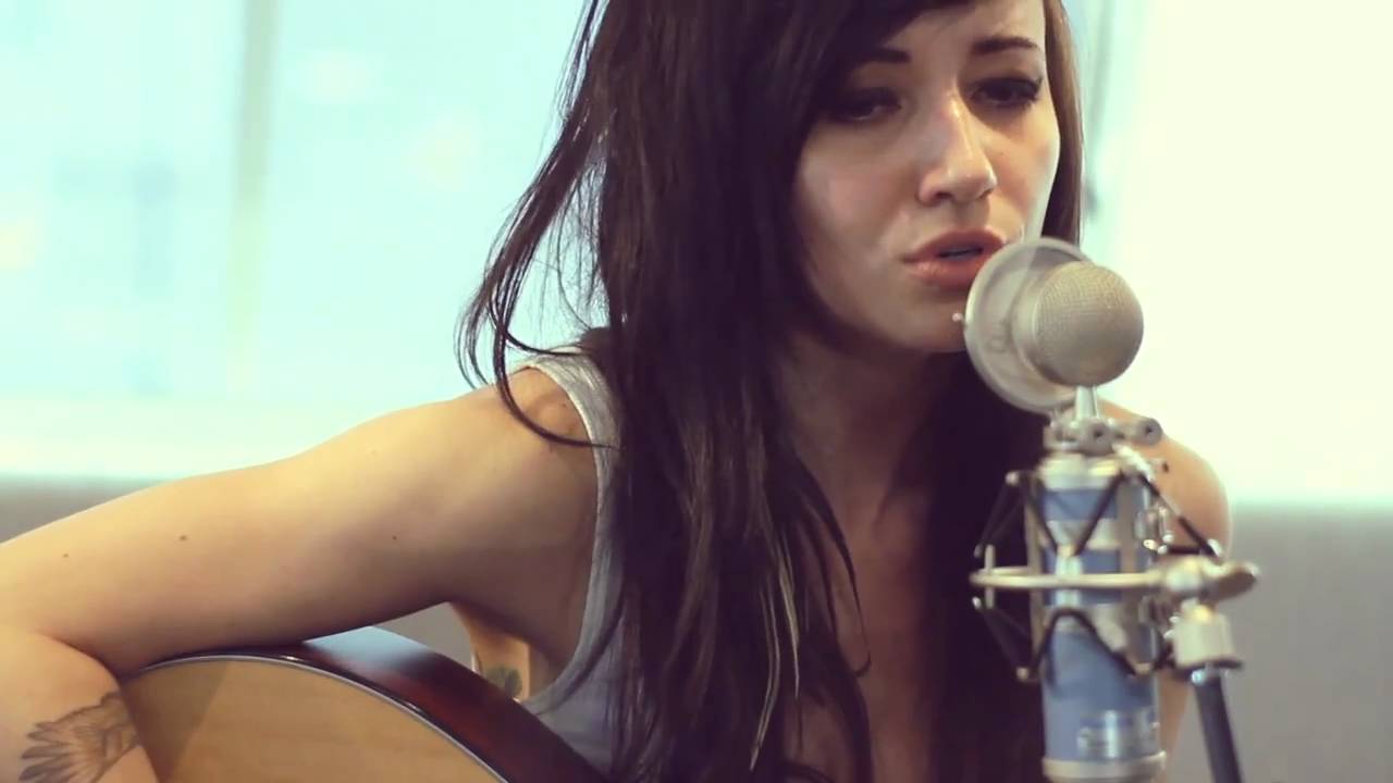 LIGHTS performs My Boots for On-Airstreaming (03/10/11)