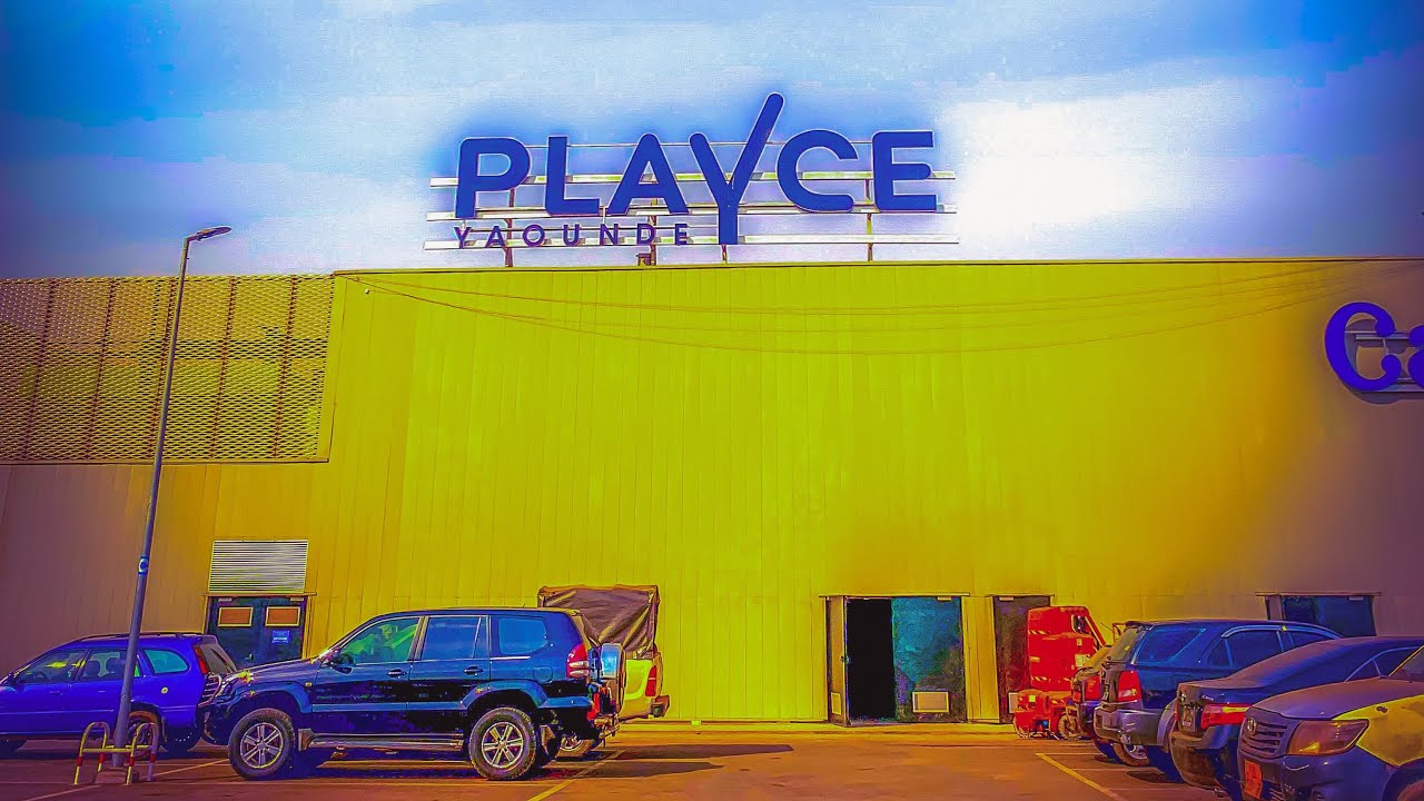 D&Eacute;COUVERTE : CENTRE COMMERCIAL PLAYCE YAOUND&Eacute;