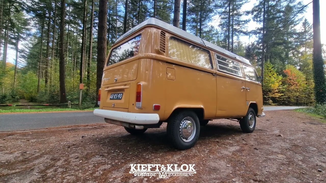 Staring an old VW Bus a 1972 sierra yellow Westfalia hippie camper