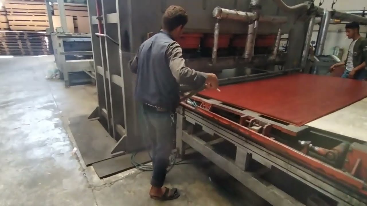 معمل تلبيس الواح MDF ملامين