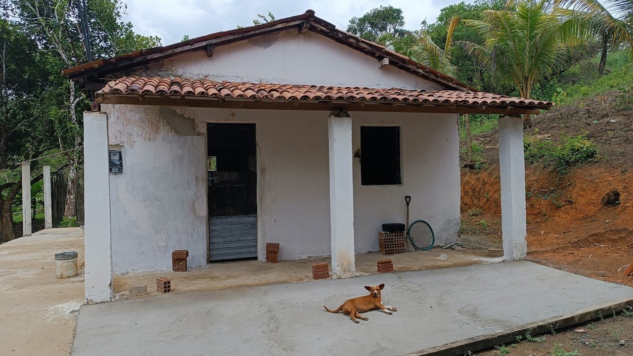 Vende um sítio em Gravatá zona rural de branquinha Al 6hectares troca em casa moto em carro $180.000