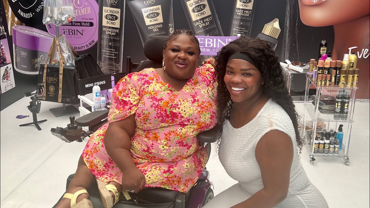 Day 1 @afrohairandbeautylive was amazing it was my first time and I will 💯 be back next year!