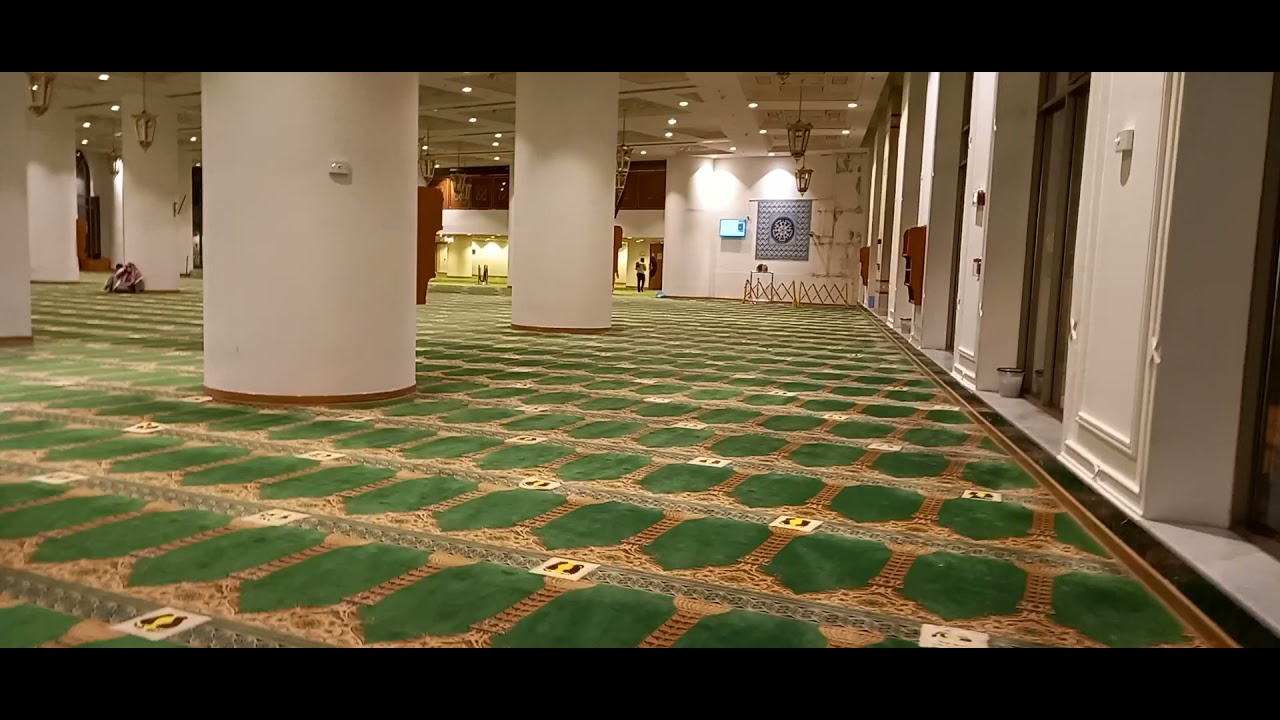 মক্কায় আবু বক্কর রা; আ; উনার বাড়ি ছিলো এখানে, এখন মসজিদ বানাইছে, যার নাম আবু বক্কর রা; মসজিদ