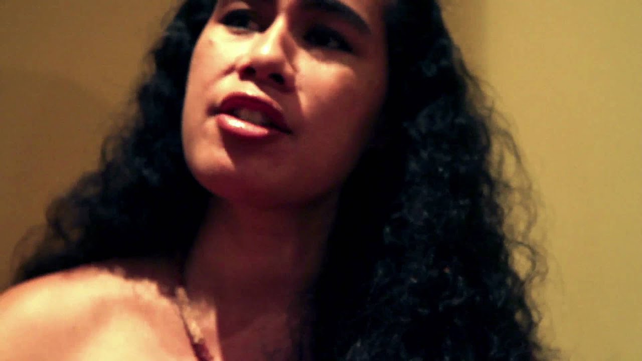 Kainani Kahaunaele - "Eia Ke Aloha" The MAKA Sessions