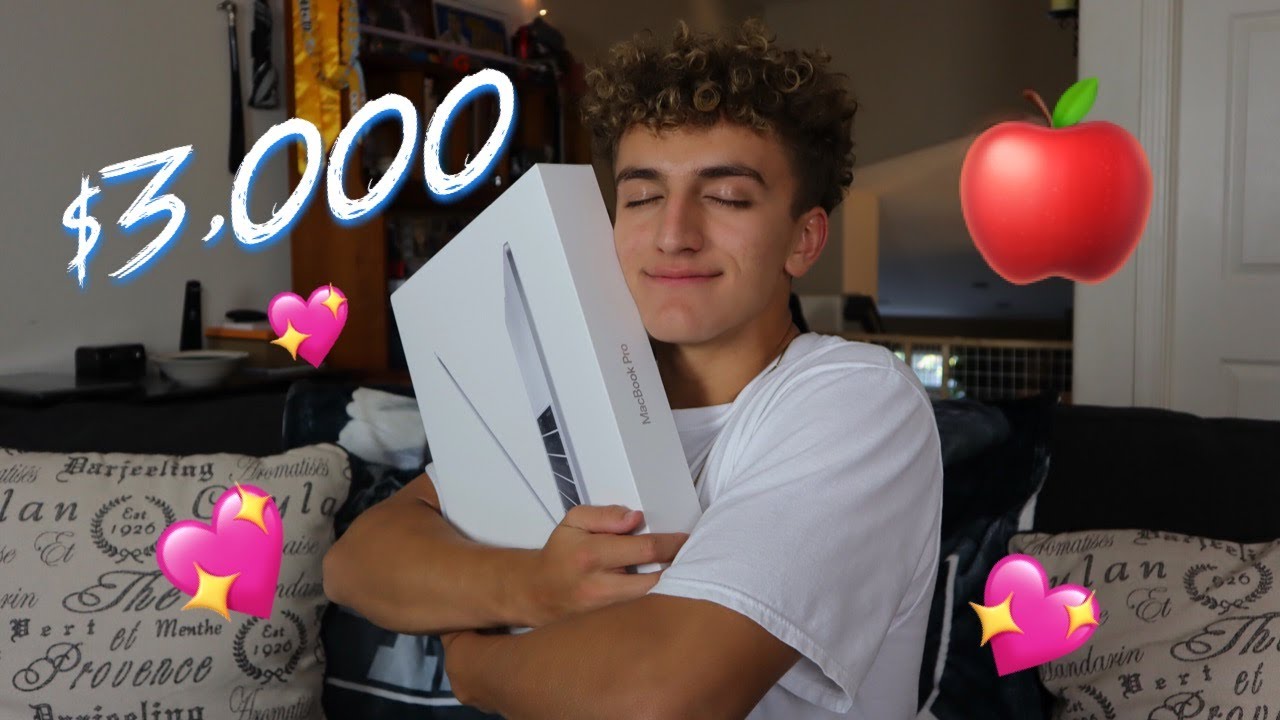 I SPENT $3000 | 2018 MacBook Pro 15