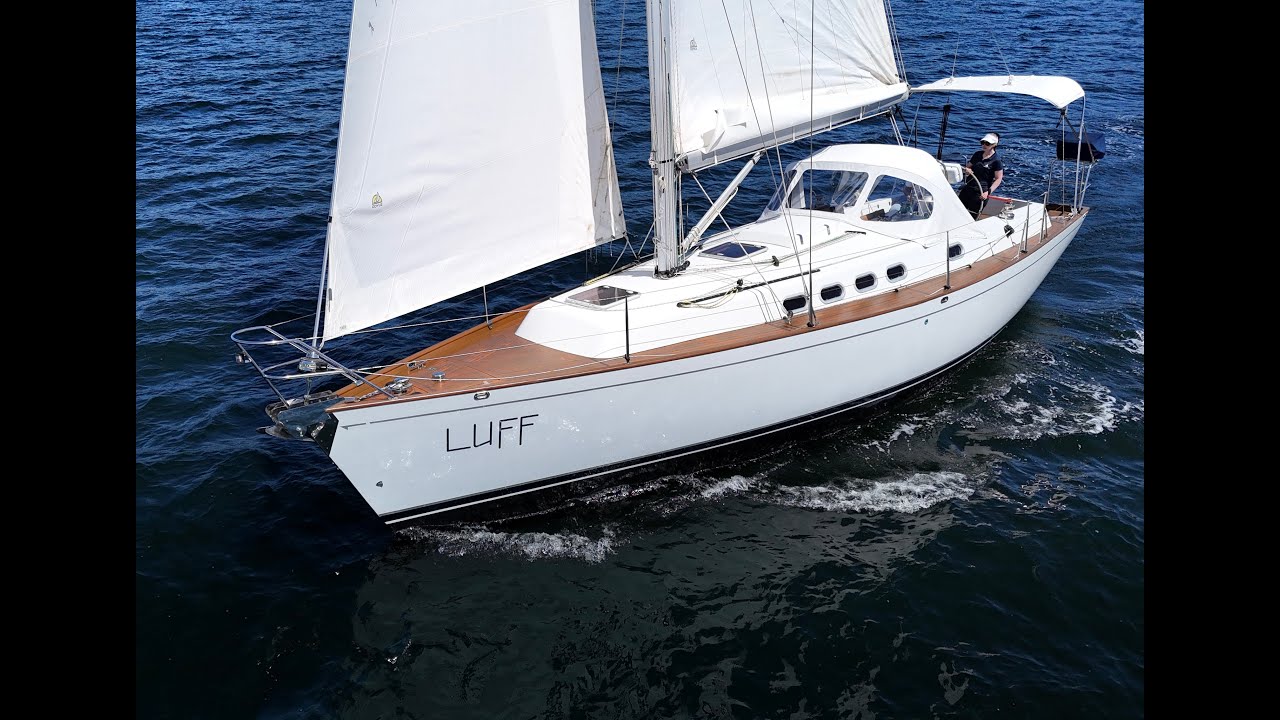 FOR SALE: Van De Stadt Helena 38 