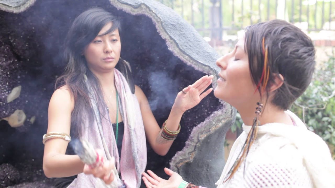 Shit New Age Girls Say Part 1