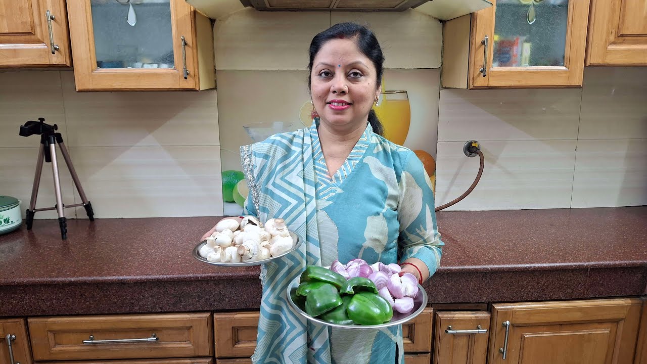 Party Style Kadhai Mushroom and Reshmi Parantha Live Cooking
