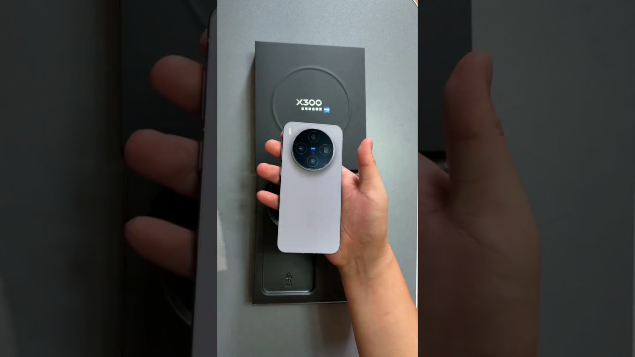 Vivo X300 Pro Unboxing & Review | Ultra 320MP Camera, Specs & India Launch Date