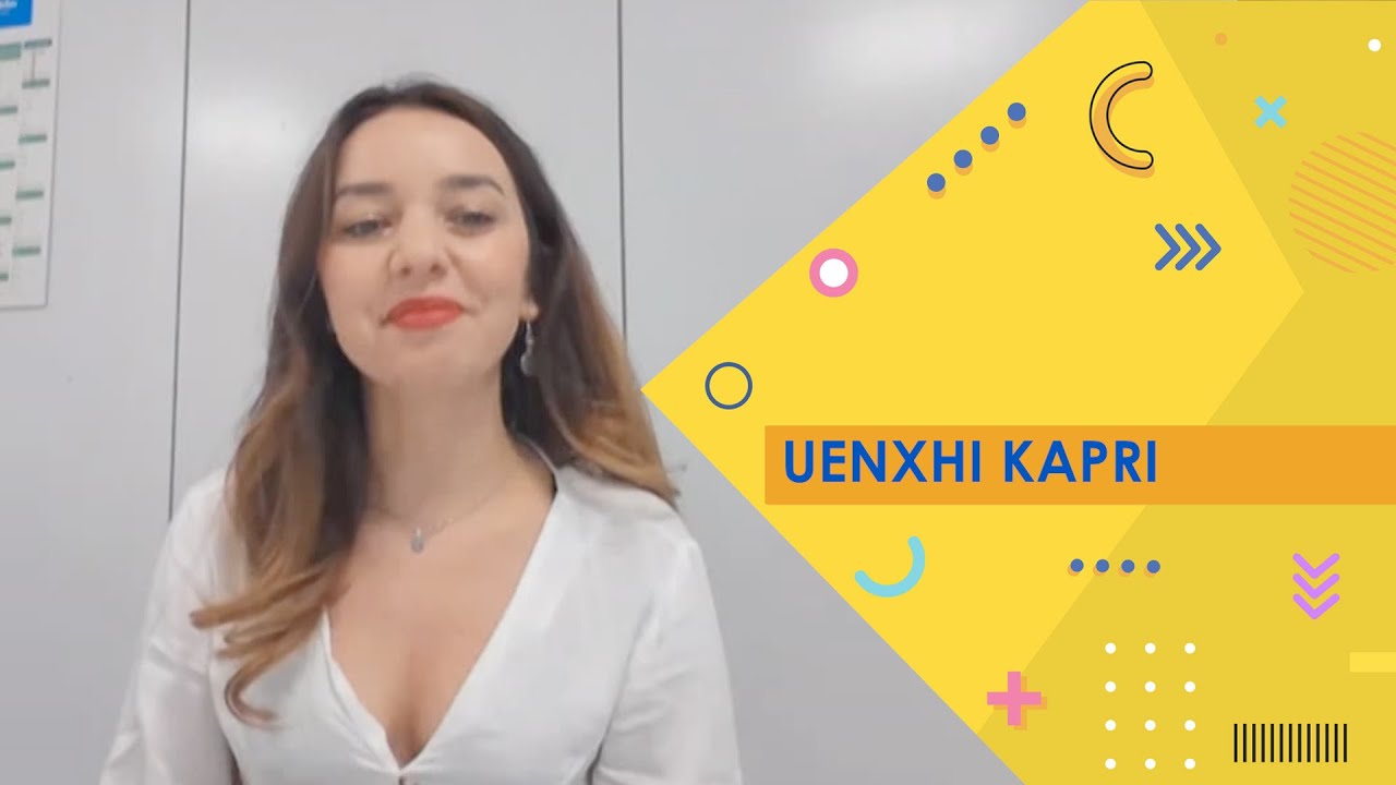 Përse Santorini është ishulli I preferuar i çdo you tuberi? Uenxhi Kapri tregon detaje