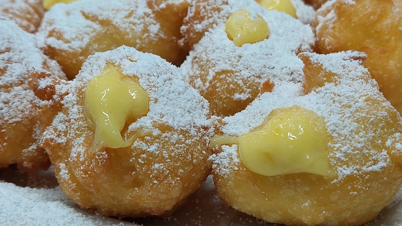 Bignè fritti  ripieni di crema