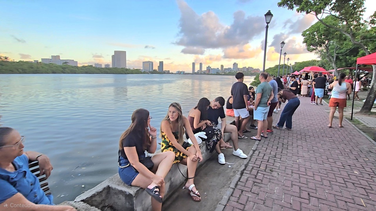 Feirinha da aurora Recife comida de rua gastronomia de Pernambuco 7 de março 2026