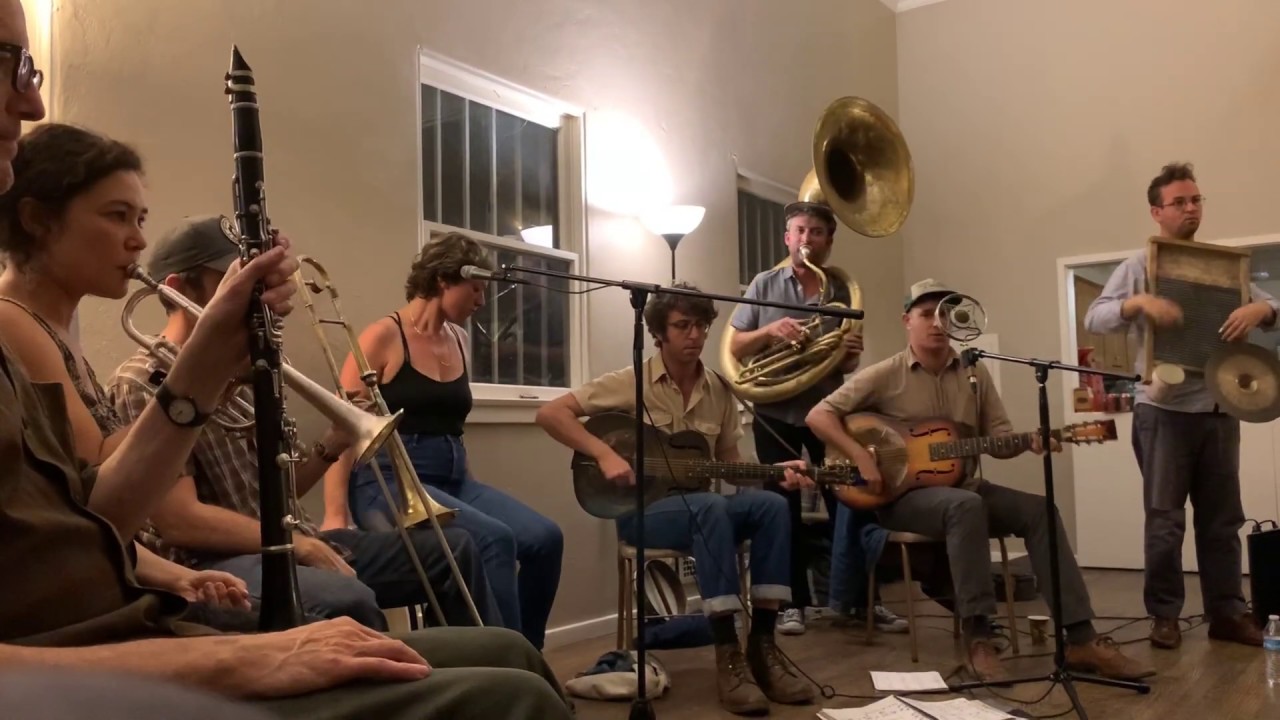 Tuba Skinny 